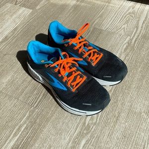 Men’s Brooks Adrenaline GTS 25